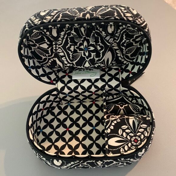 Vera Bradley Travel Jewelry Case - Picture 2 of 5